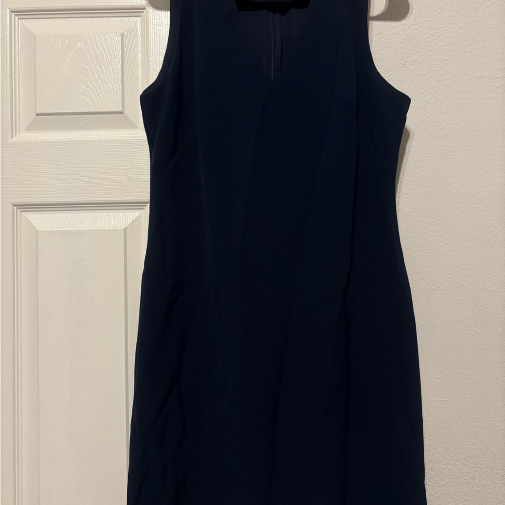 Elegant Navy Blue Sleeveless Dress